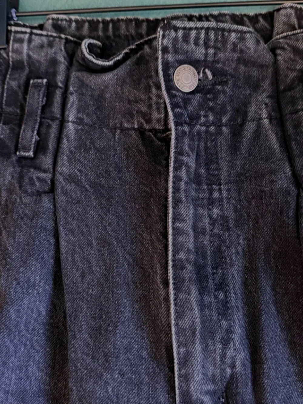 The '80s Mom Jean with Paperbag  Abercrombie & Fitch, Size 4/27 - Picture 11 of 14
